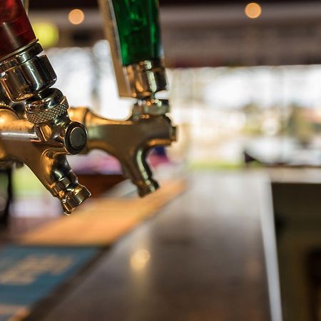 Moruya Waterfront Hotel Motel Eksteriør billede