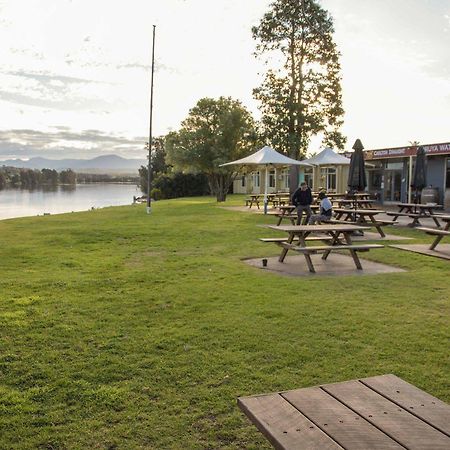 Moruya Waterfront Hotel Motel Eksteriør billede